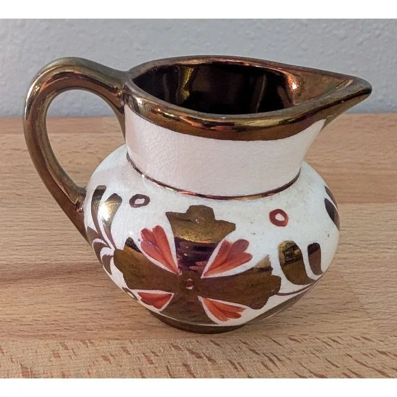 Vintage Old Castle Jug Made in England White & Copper Luster Floral 2 3/8 Inch - Picture 8 of 13